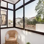 Soft Living With Balcony Κασκαΐς