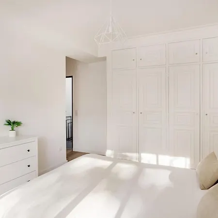 Soft Living With Balcony Appartamento *