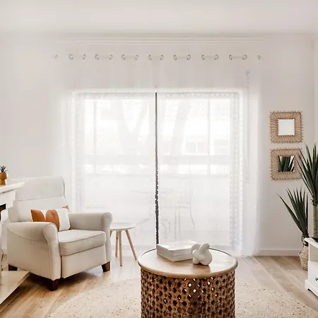 Soft Living With Balcony Appartement Cascais