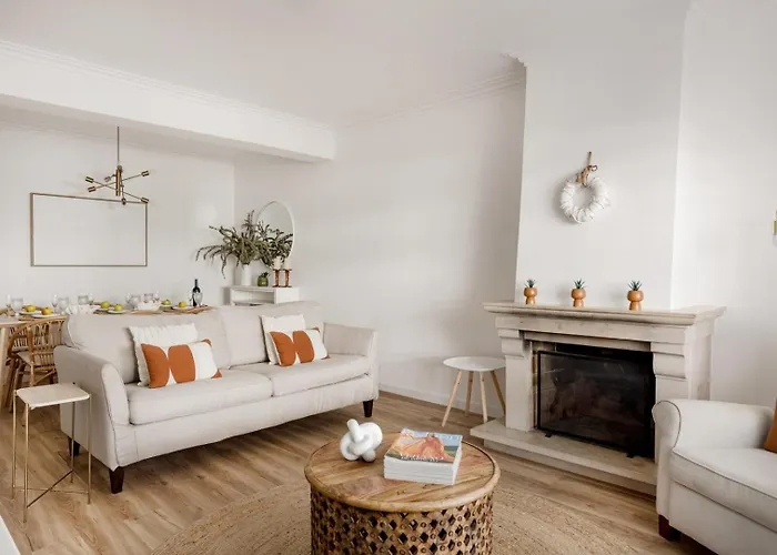 Soft Living With Balcony * Cascais