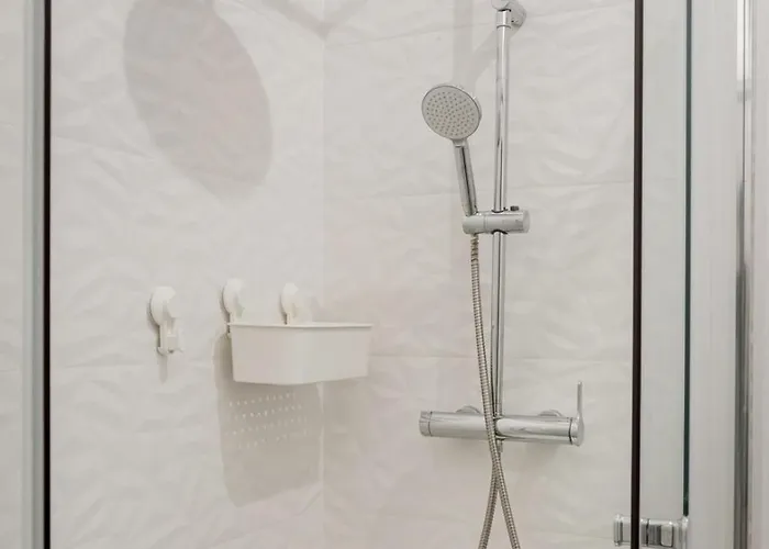 Soft Living With Balcony Cascais