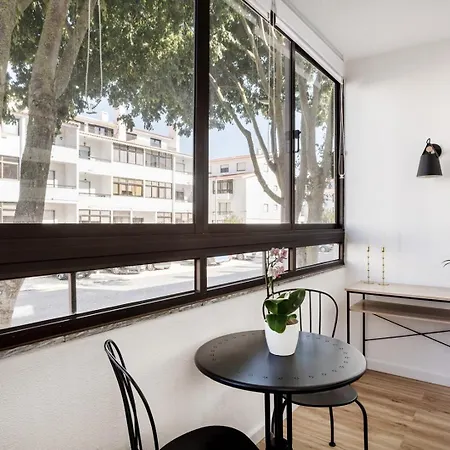 Soft Living With Balcony Cascais